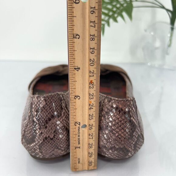 Born Women's Lilly Ballet Flat Size 8 Brown Snake Leather Suede Knot Bow Shoes - Picture 7 of 11